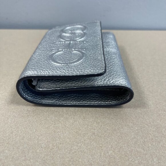 Jimmy Choo Loni Silver Leather Embossed Logo Tri-Fold Card Case Wallet - NWOT - Picture 4 of 9